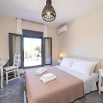 Legantes Luxury With Shared Pool דירה Makriotika