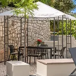 Legantes Luxury With Shared Pool *