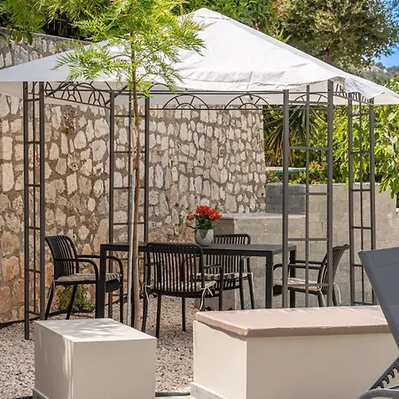 Legantes Luxury *