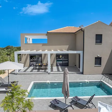 Apartment Legantes Luxury *