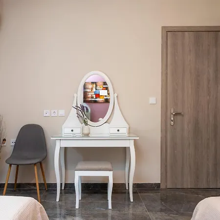 Legantes Luxury Makriotika