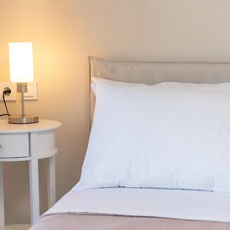 Legantes Luxury Apartment *