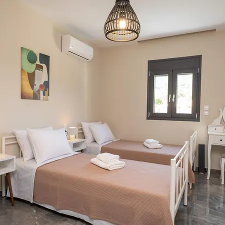 Legantes Luxury Apartment *