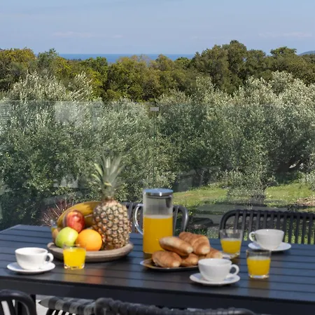 شقة Legantes Luxury With Shared Pool Makriotika
